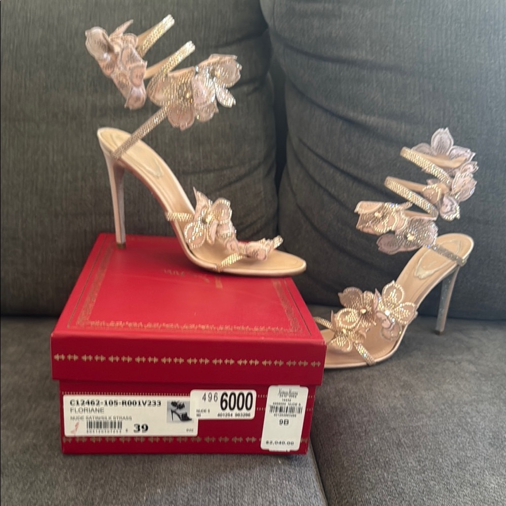 Brioni Cream Stiletto Heels with Floral Appliqué
